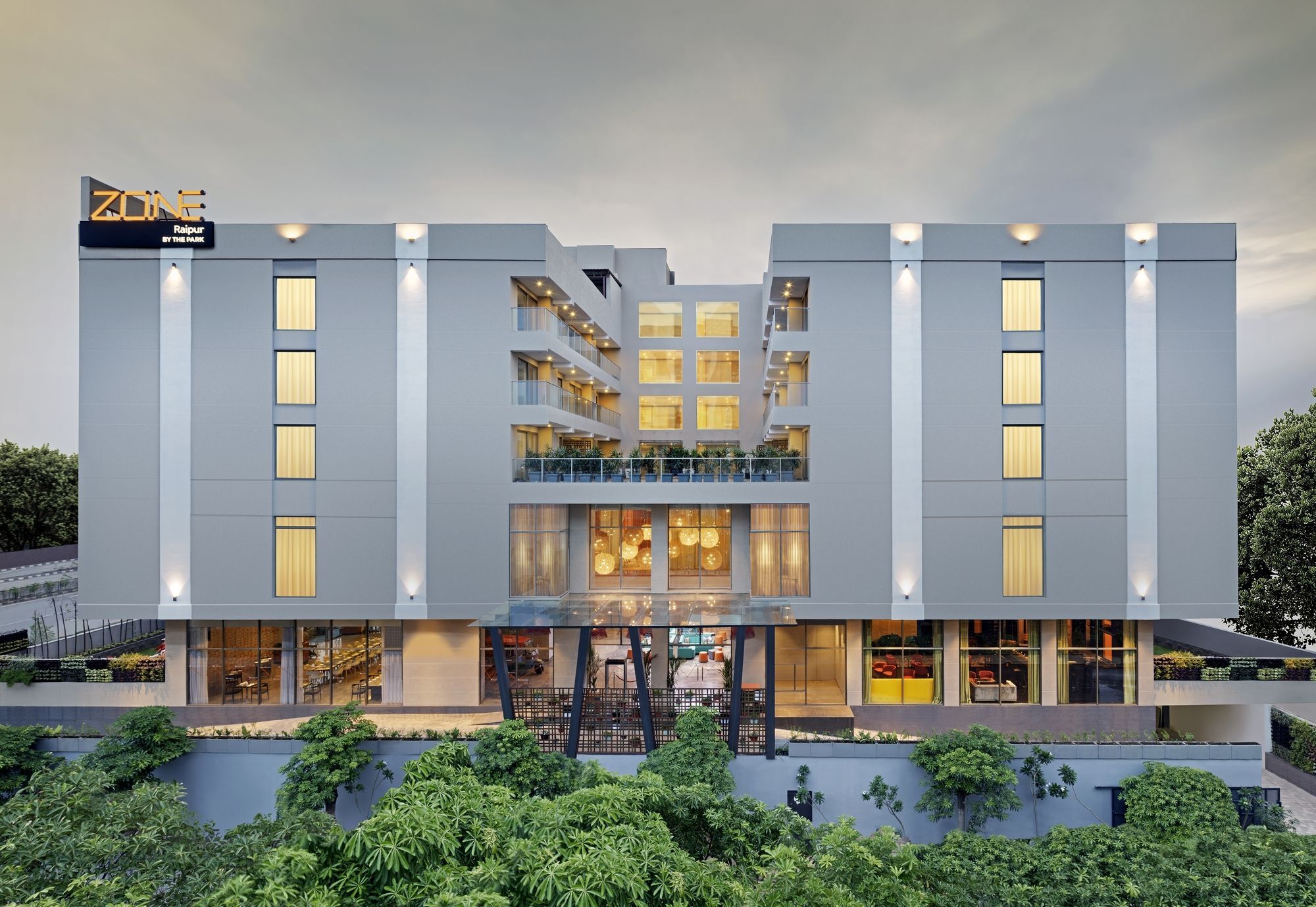 Hotel Zone By The Park Raipur Zewnętrze zdjęcie